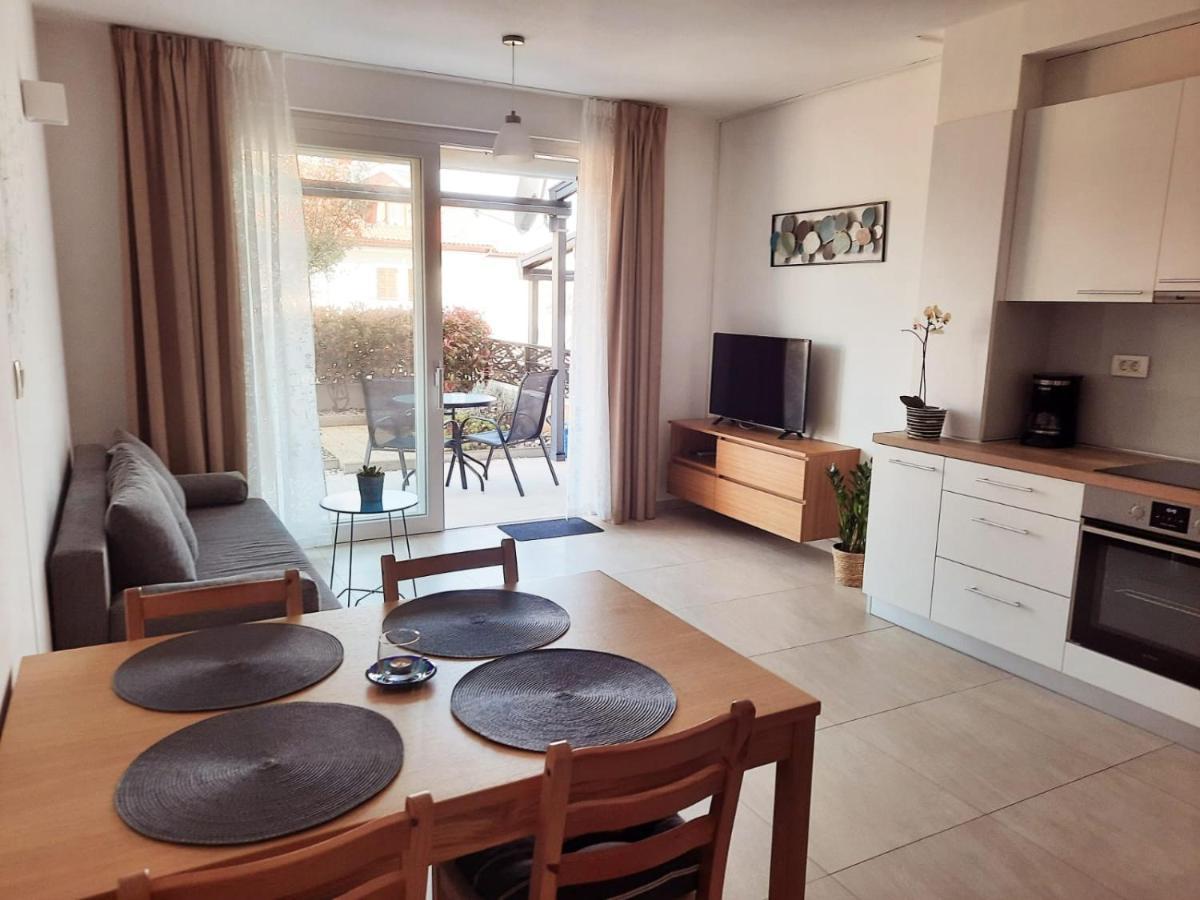 Apartman Madonnina Cres Eksteriør bilde